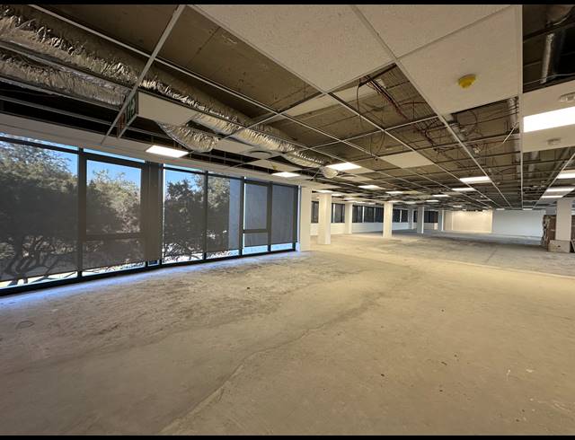 408.60M² OFFICE TO LET IN DORINGKLOOF